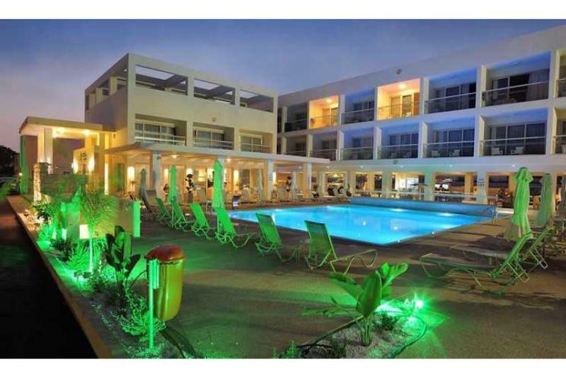 Nelia Gardens Hotel Ayia Napa Exterior foto
